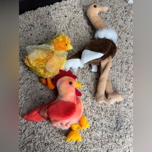 Ty Beanie Babies chickie, strut & stretch stuffed